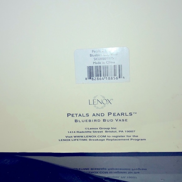NIB LENOX PETALS AND PEARLS VASE - Picture 8 of 9